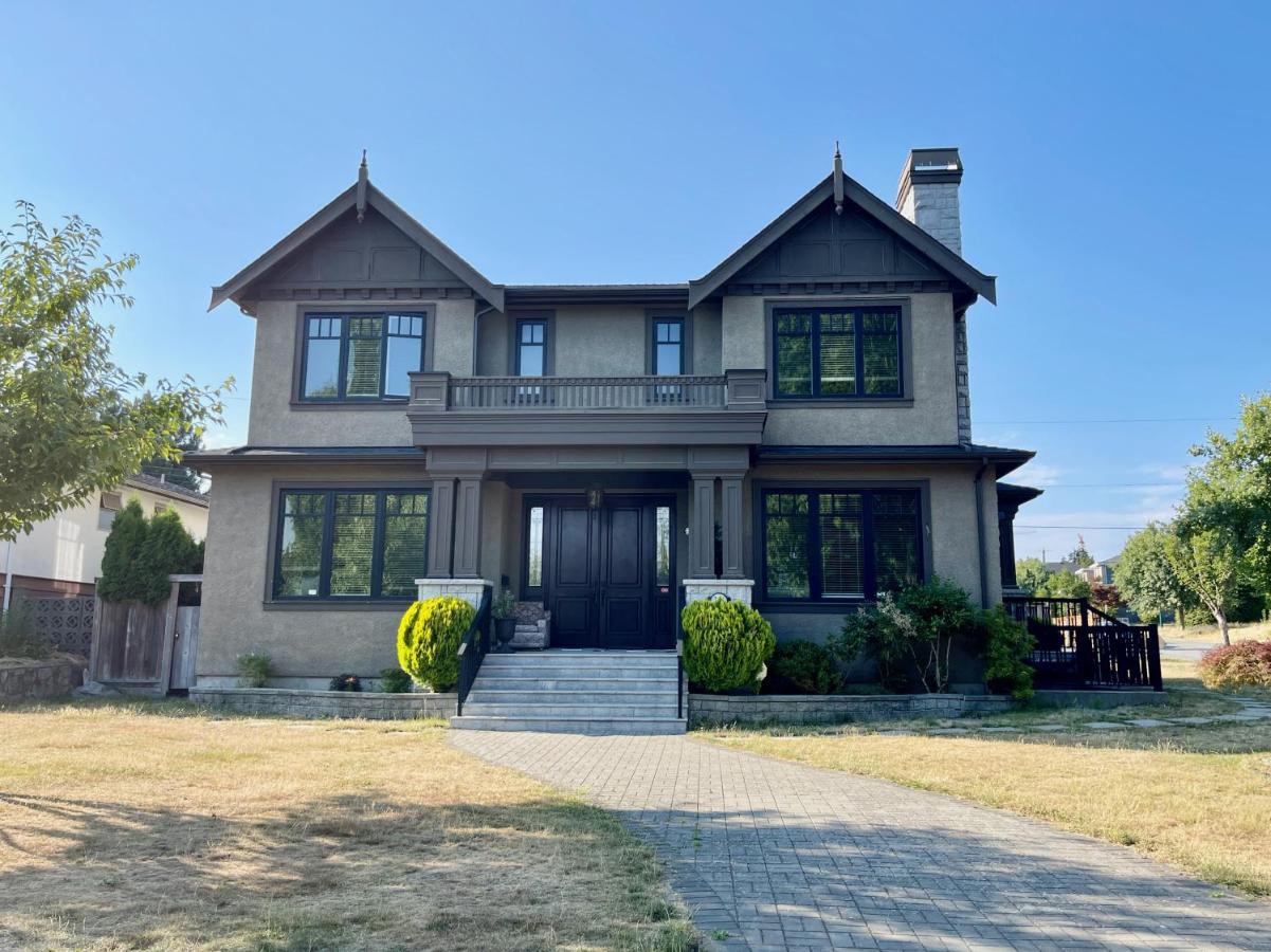 Vancouver Luxury Guesthouse Екстер'єр фото