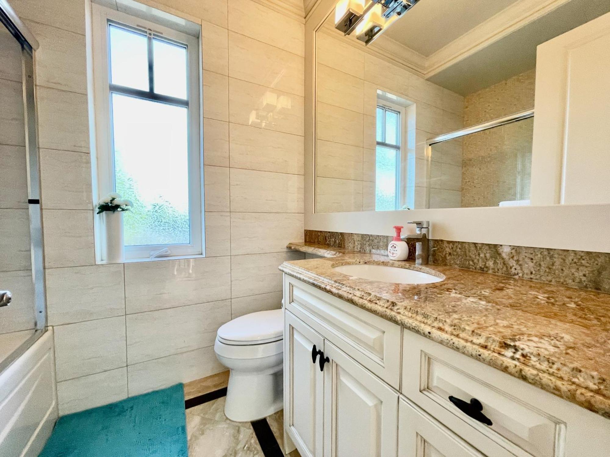 Vancouver Luxury Guesthouse Екстер'єр фото